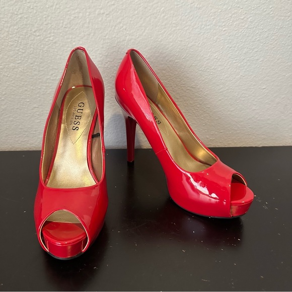 Guess Red Faux Leather High Heels - Picture 1 of 15
